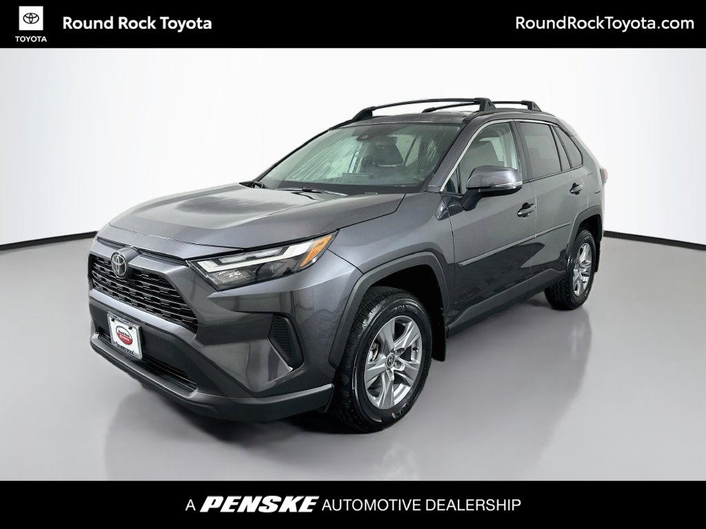 2025 Toyota RAV4 Hybrid XLE SUV
