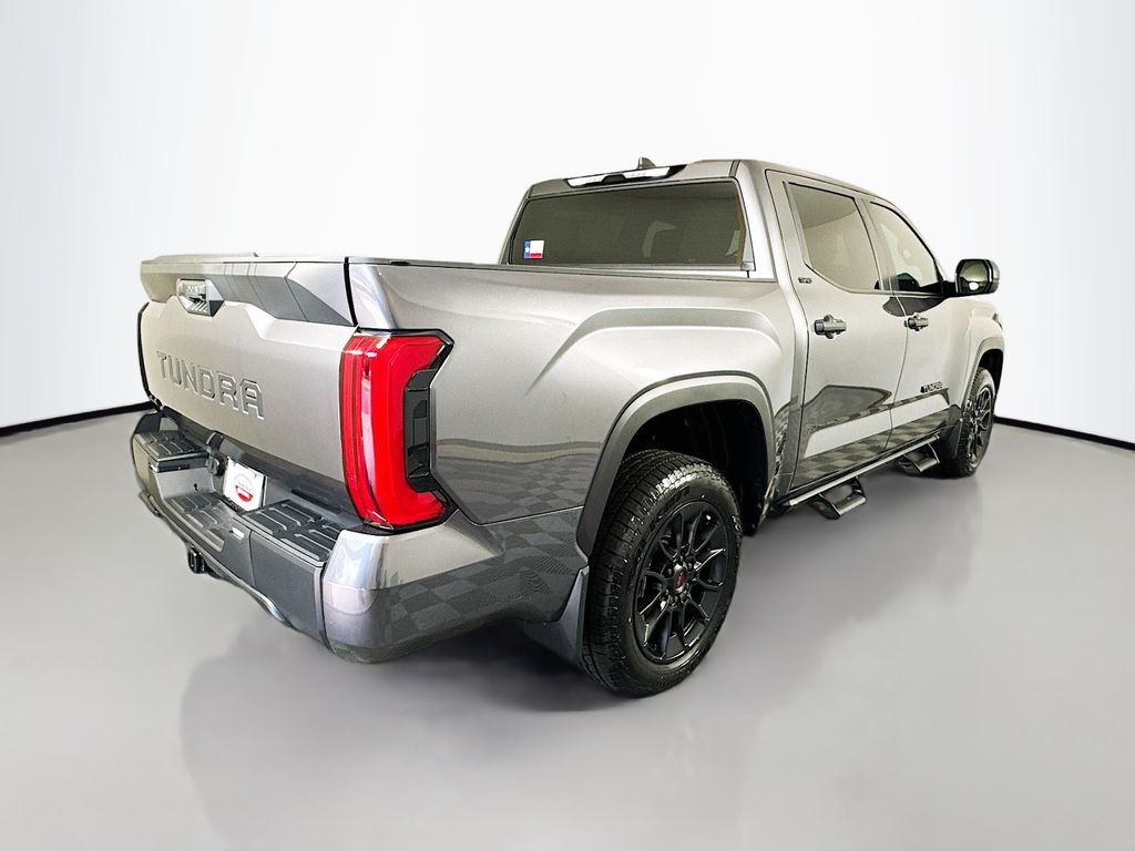 2025 Toyota Tundra SR5 - Photo 5