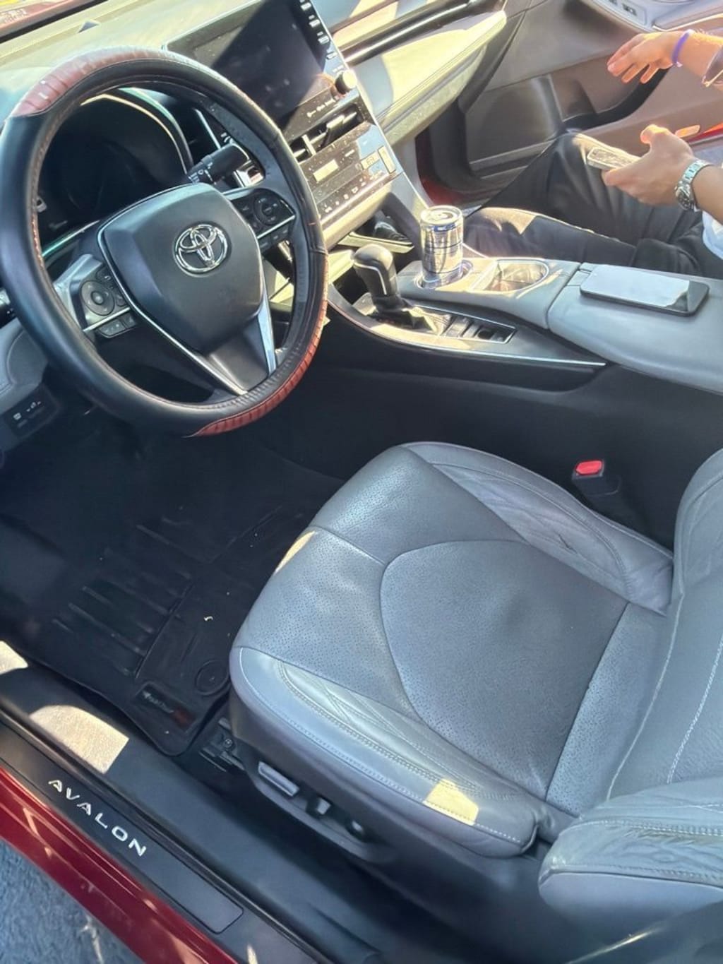 Used 2020 Toyota Avalon Limited Sedan