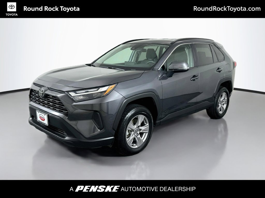 2025 Toyota RAV4 XLE SUV