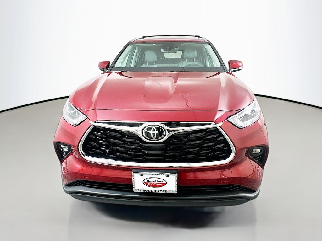 Certified 2026 Toyota Highlander Hybrid Limited SUV