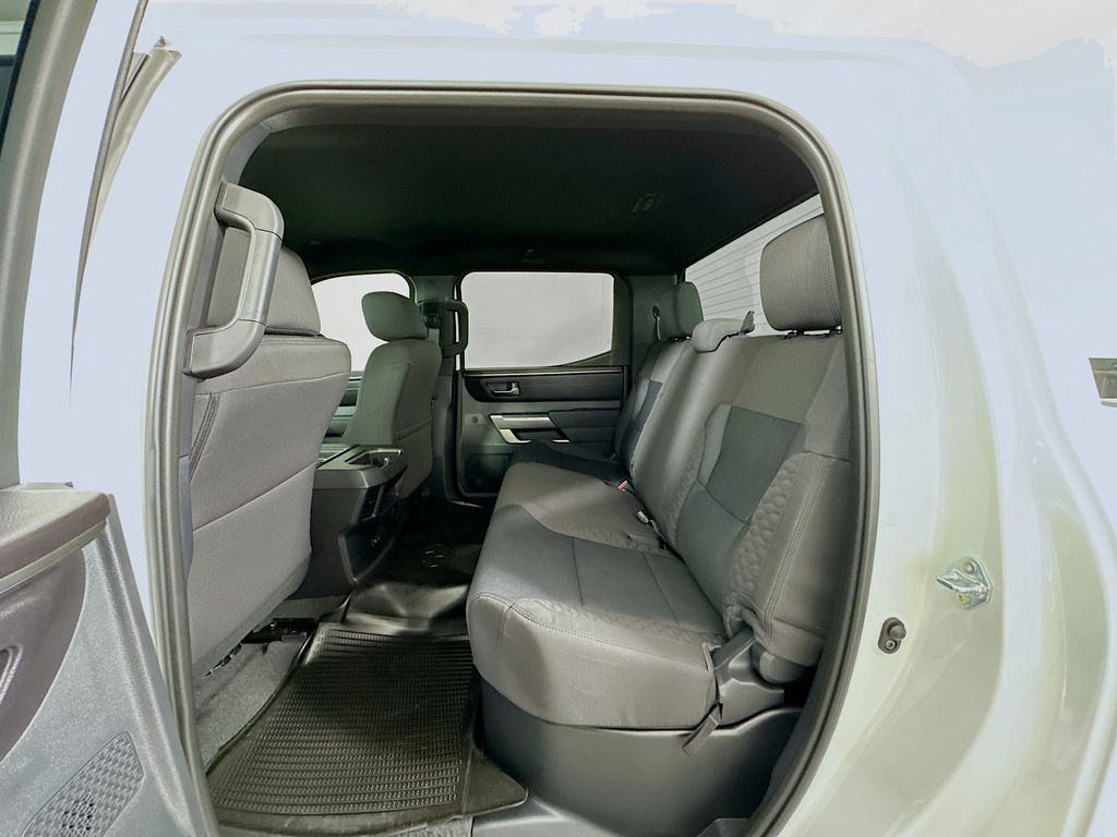 2026 Toyota Tundra SR5 - Photo 23