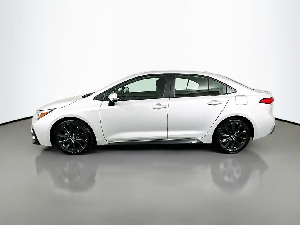 2024 Toyota Corolla SE - Photo 8