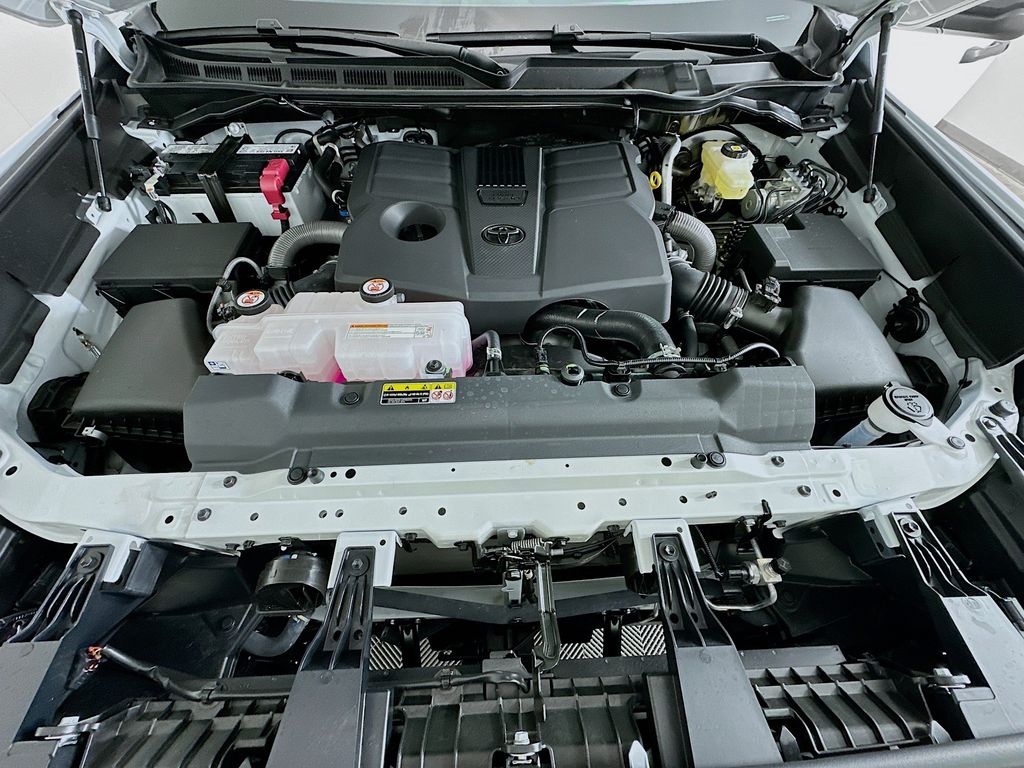 2026 Toyota Tundra SR5 - Photo 29