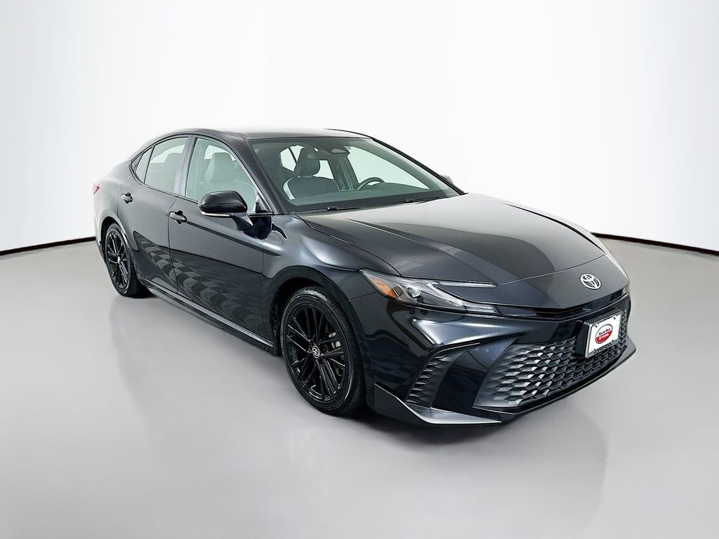 Used 2025 Toyota Camry SE Sedan