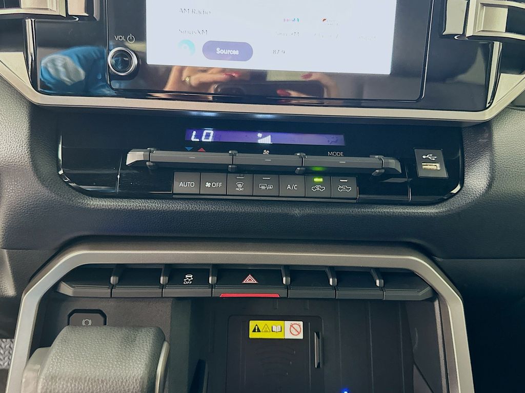 2025 Toyota Tundra SR5 - Photo 15