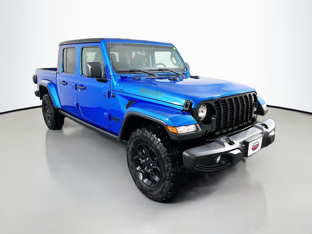 Used 2023 Jeep Gladiator Willys Truck Crew Cab