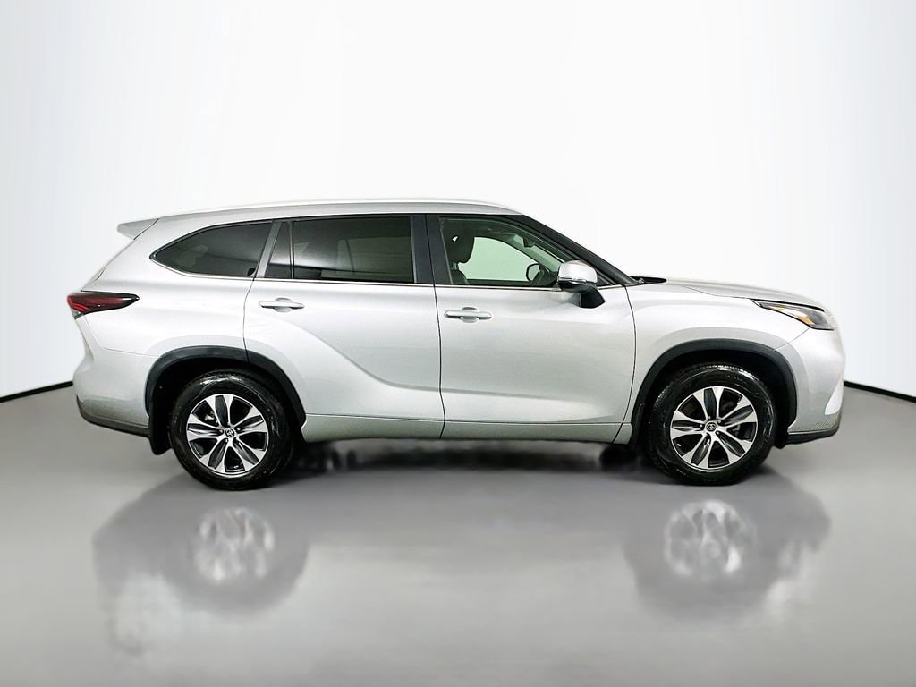 Certified 2024 Toyota Highlander XLE SUV