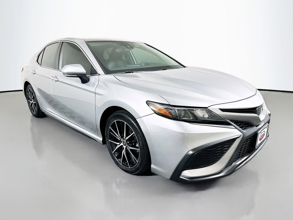 Certified 2022 Toyota Camry SE Sedan