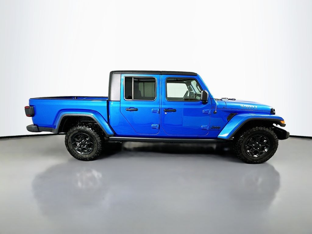 Used 2023 Jeep Gladiator Willys Truck Crew Cab