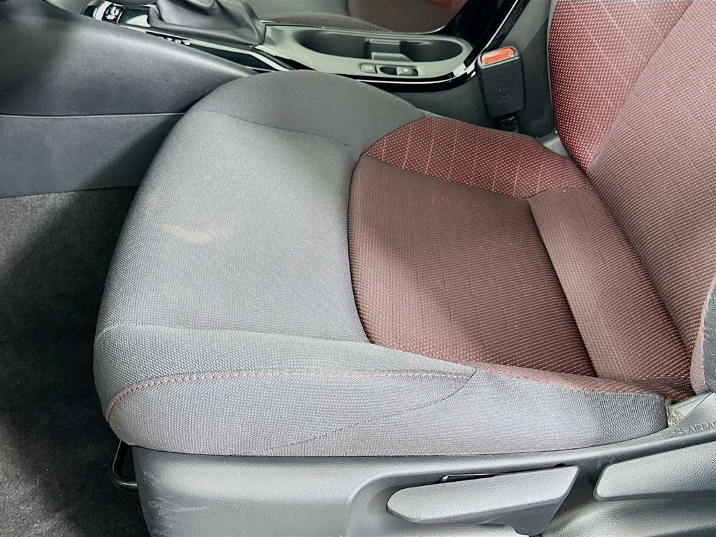 2024 Toyota Corolla SE - Photo 19