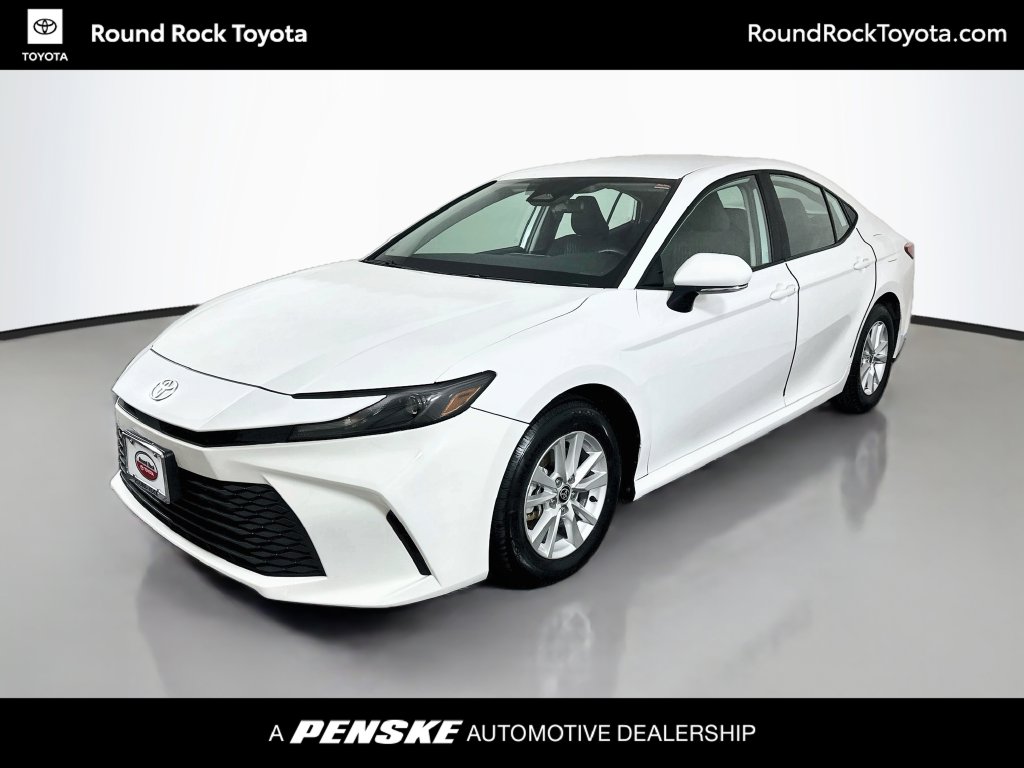 2025 Toyota Camry LE Sedan