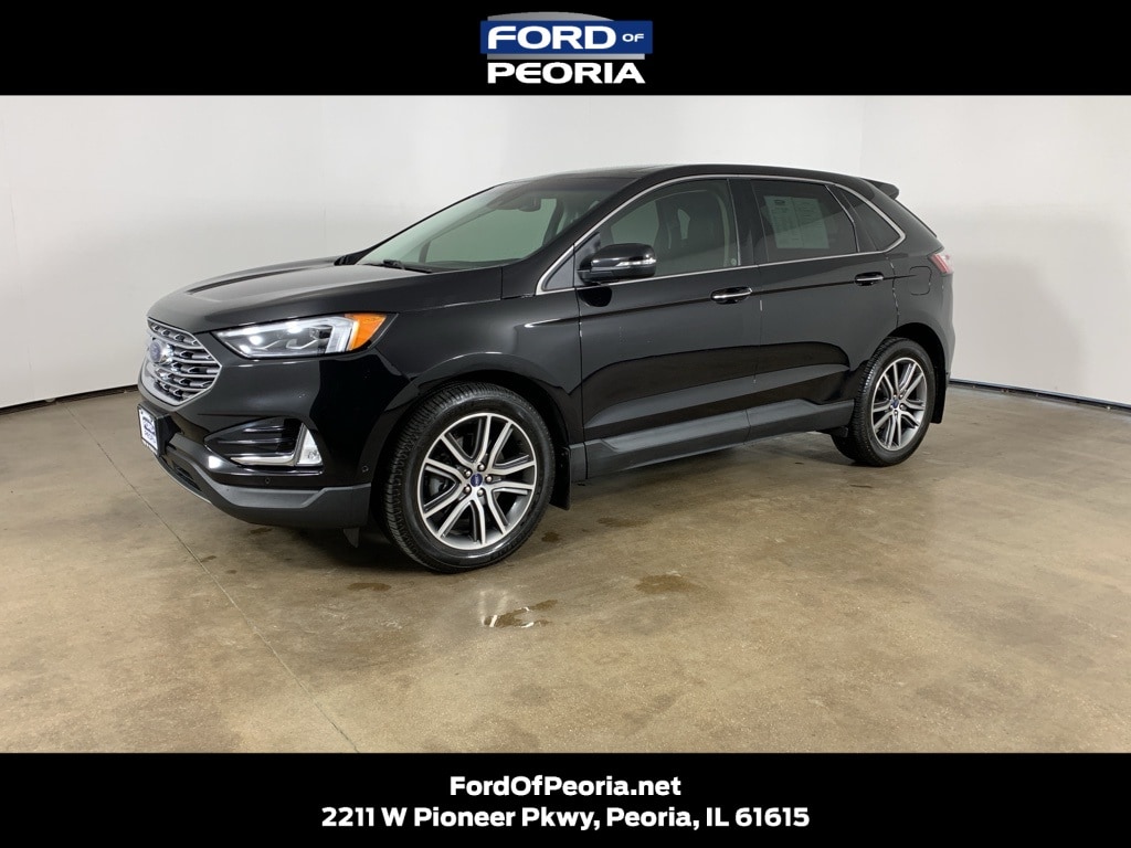 2020 Ford Edge Titanium