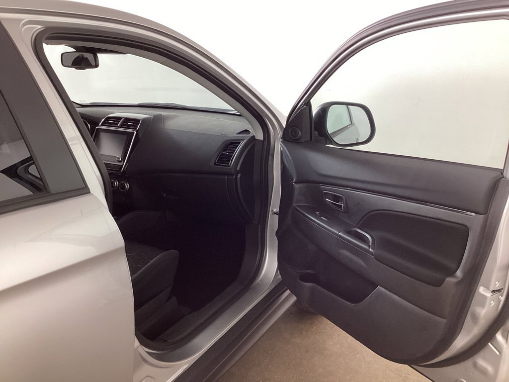 2026 Mitsubishi Outlander Sport ES - Photo 17