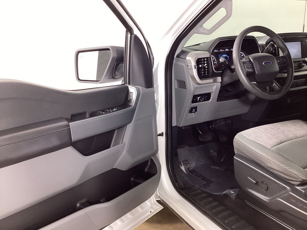 2023 Ford F-150 XLT - Photo 10