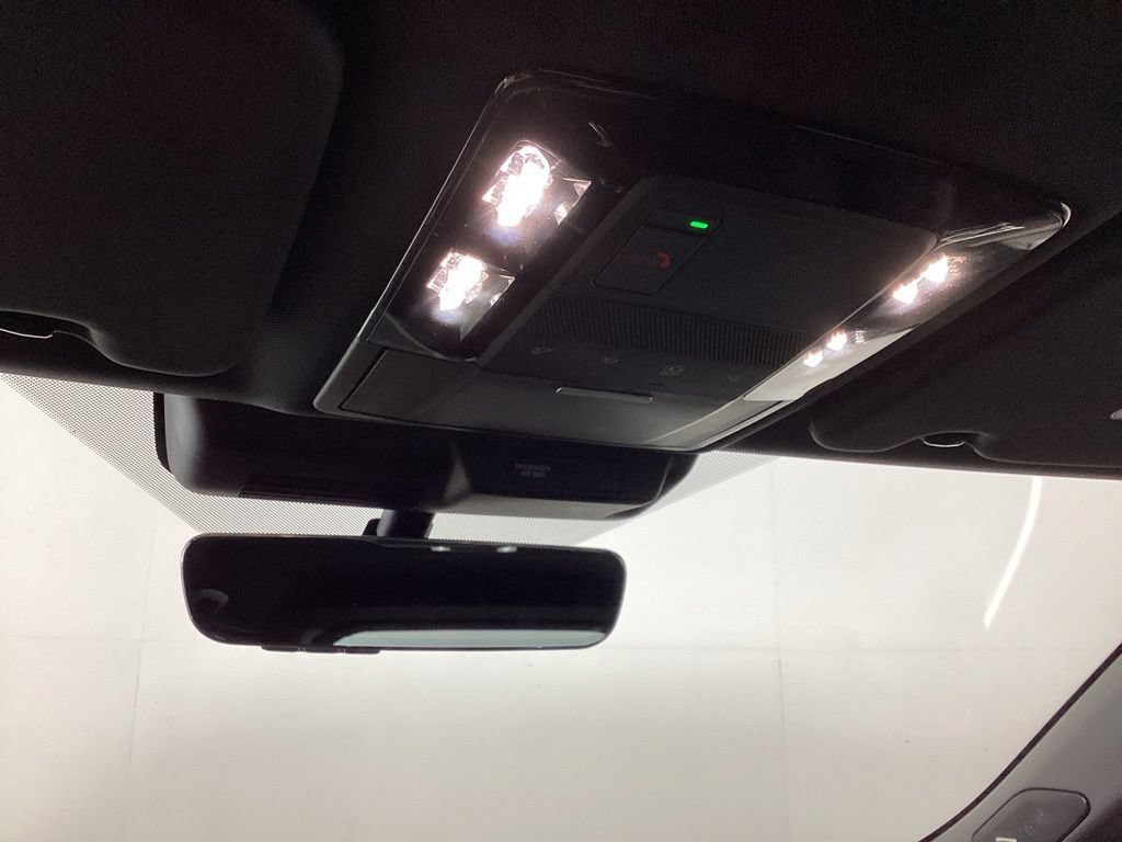 2026 Mitsubishi Outlander LE - Photo 14