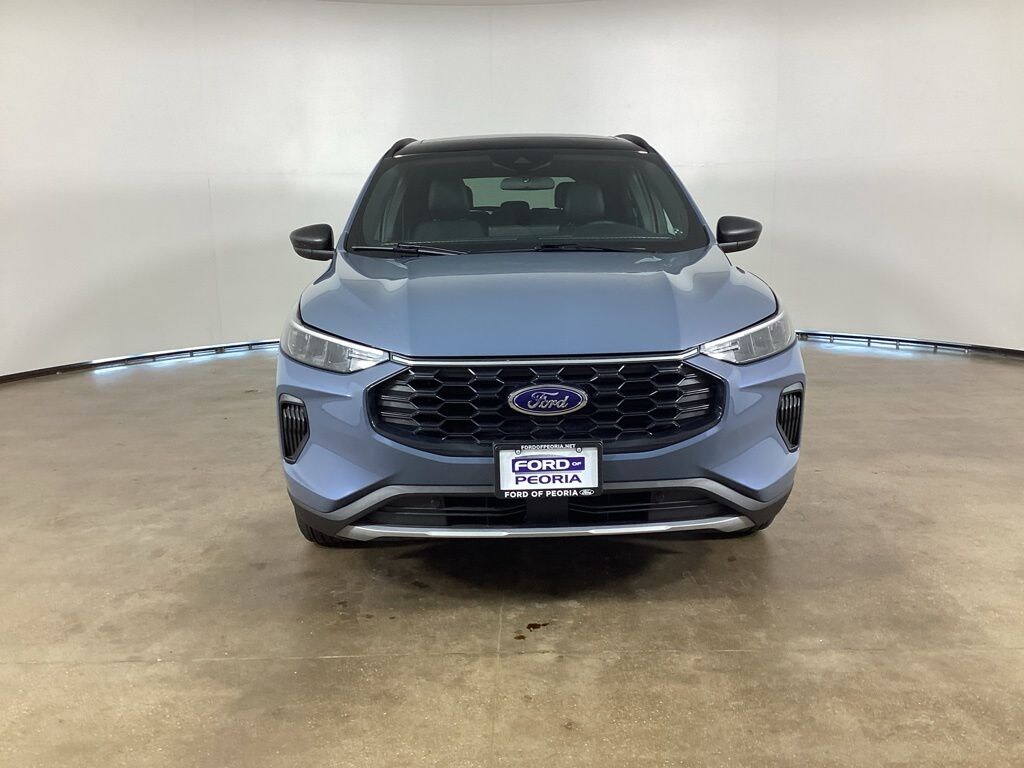 Used 2025 Ford Escape Hybrid ST-Line SUV