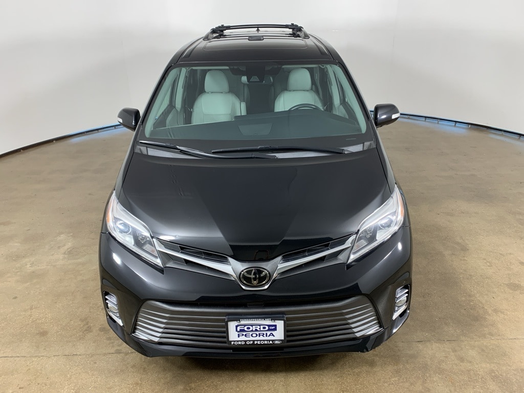 Used 2020 Toyota Sienna Limited Minivan/Van