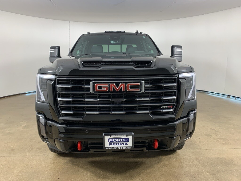 2024 Gmc Sierra HD AT4 photo 3