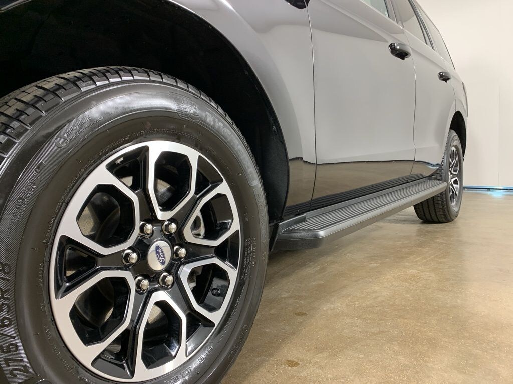 Used 2024 Ford Expedition XLT SUV