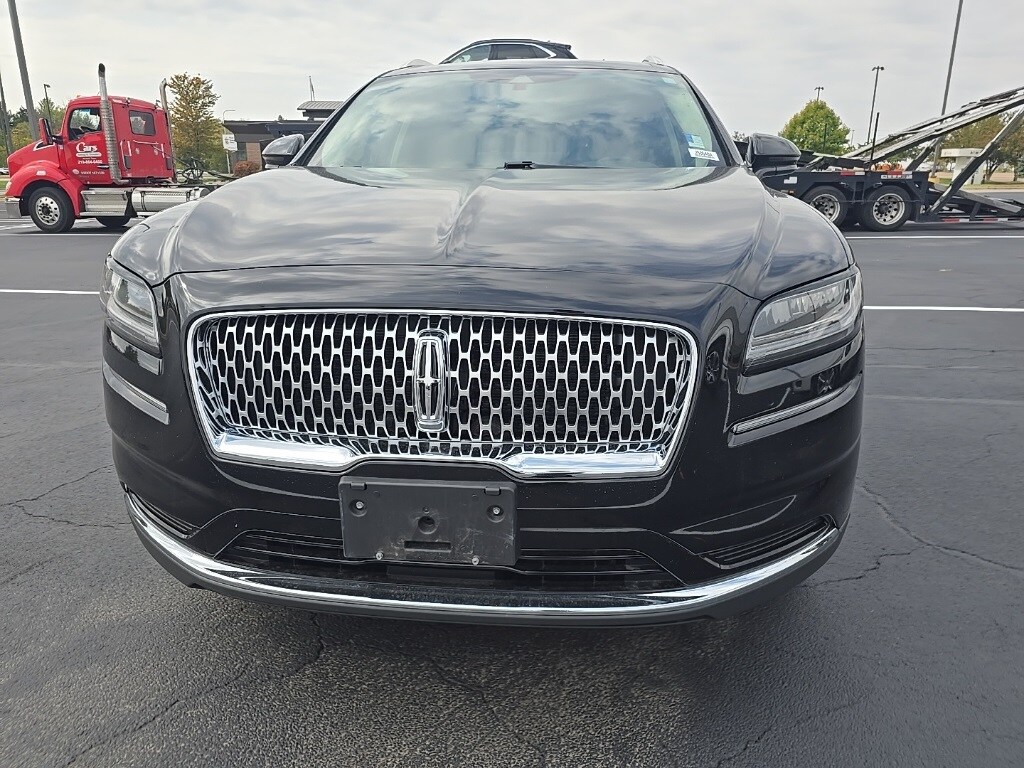 2022 Lincoln Nautilus Reserve photo 2