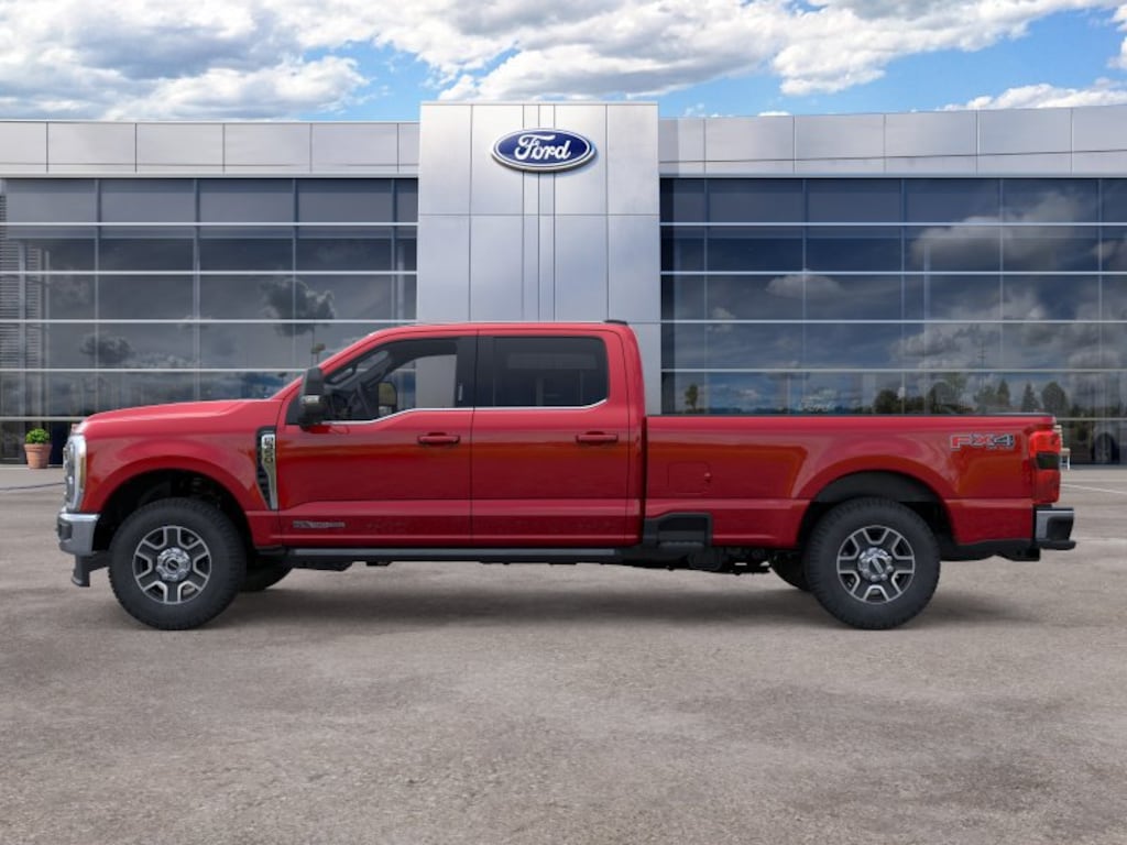 New 2026 Ford Super Duty F-350 SRW LARIAT LARIAT 4WD Crew Cab 8 Box