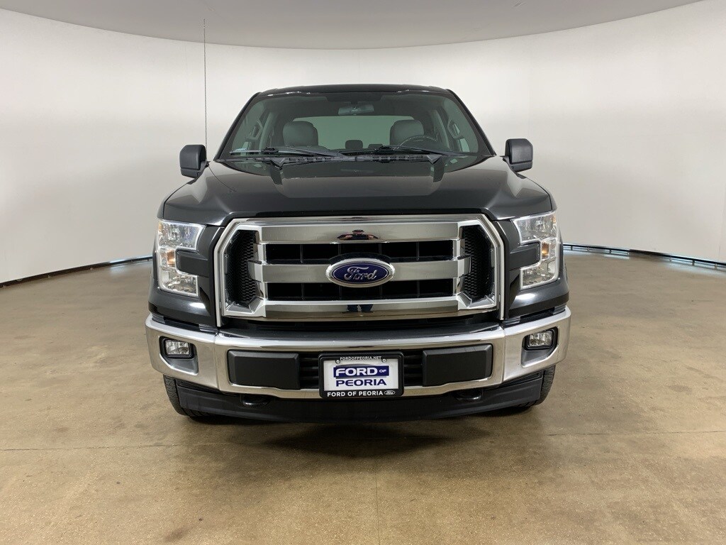 2017 Ford F-150 XLT photo 2
