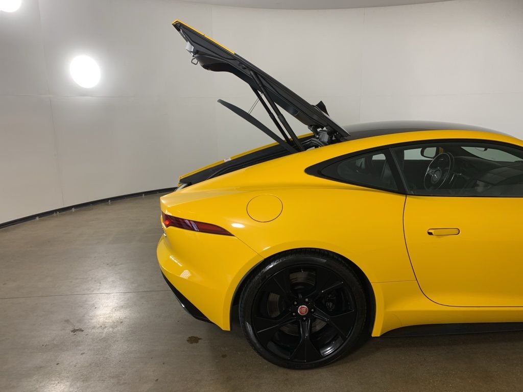 2021 Jaguar F-TYPE R-Dynamic - Photo 14
