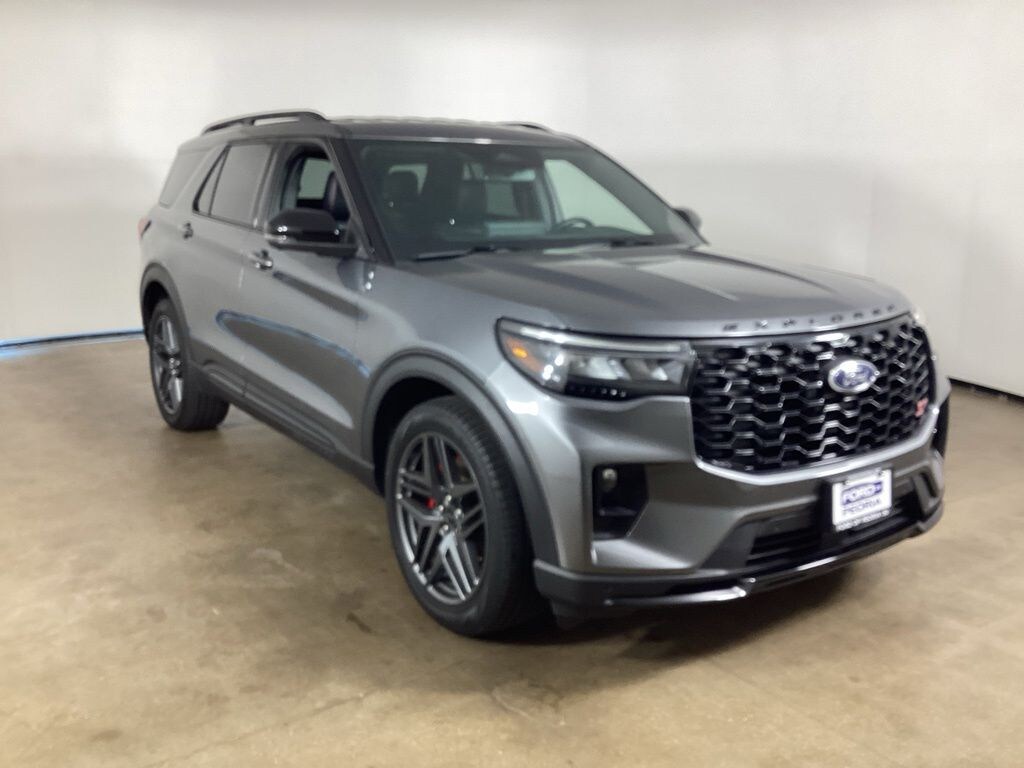 Used 2025 Ford Explorer ST SUV