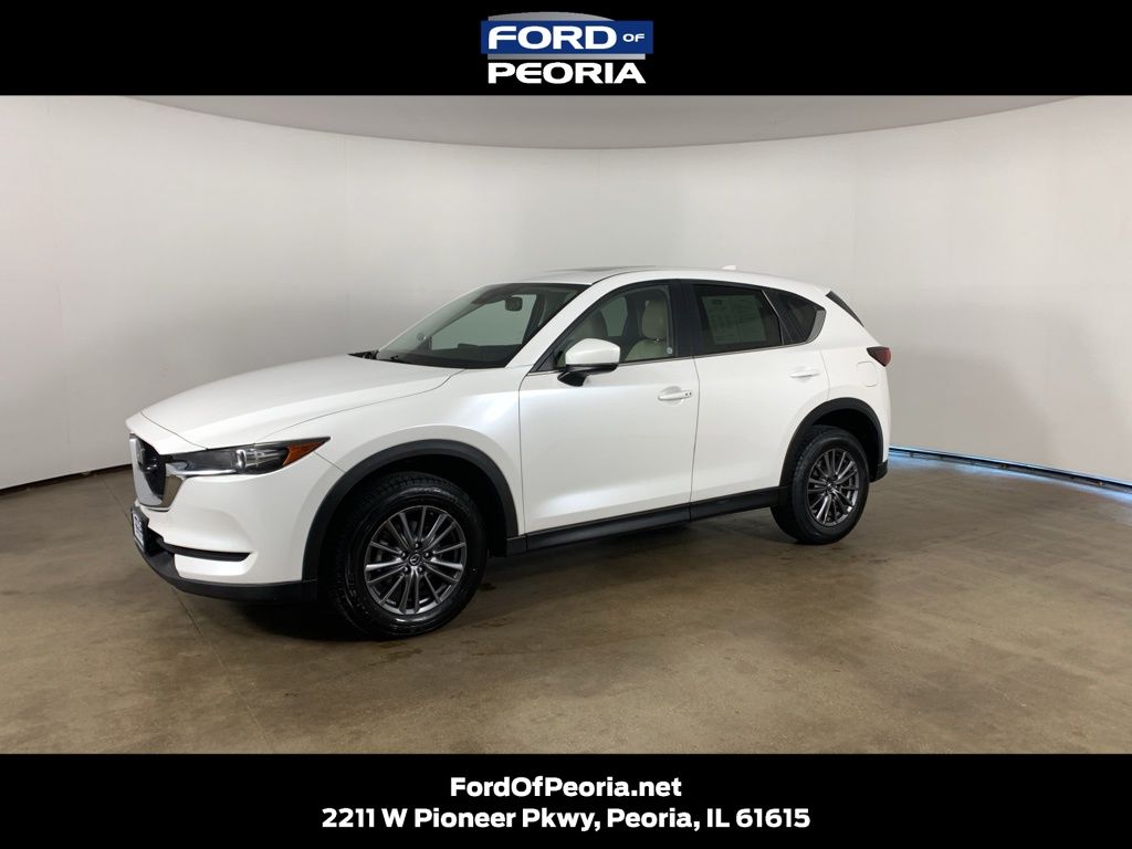 2020 Mazda CX-5 Touring Auto's photo