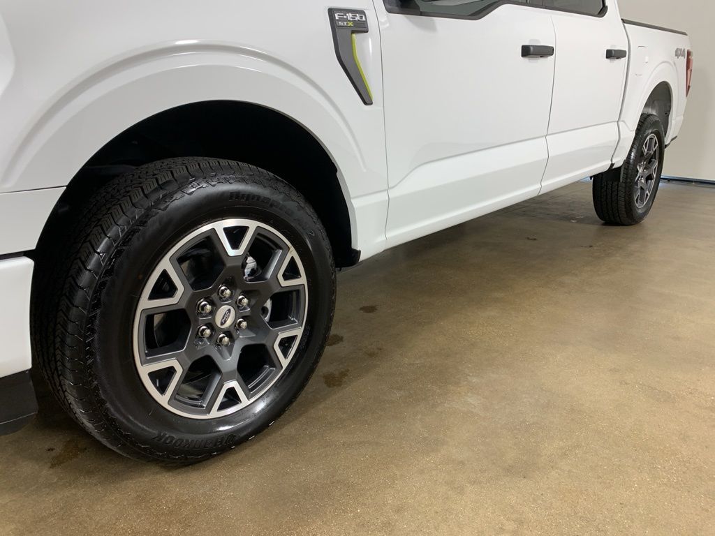 2025 Ford F-150 STX - Photo 2