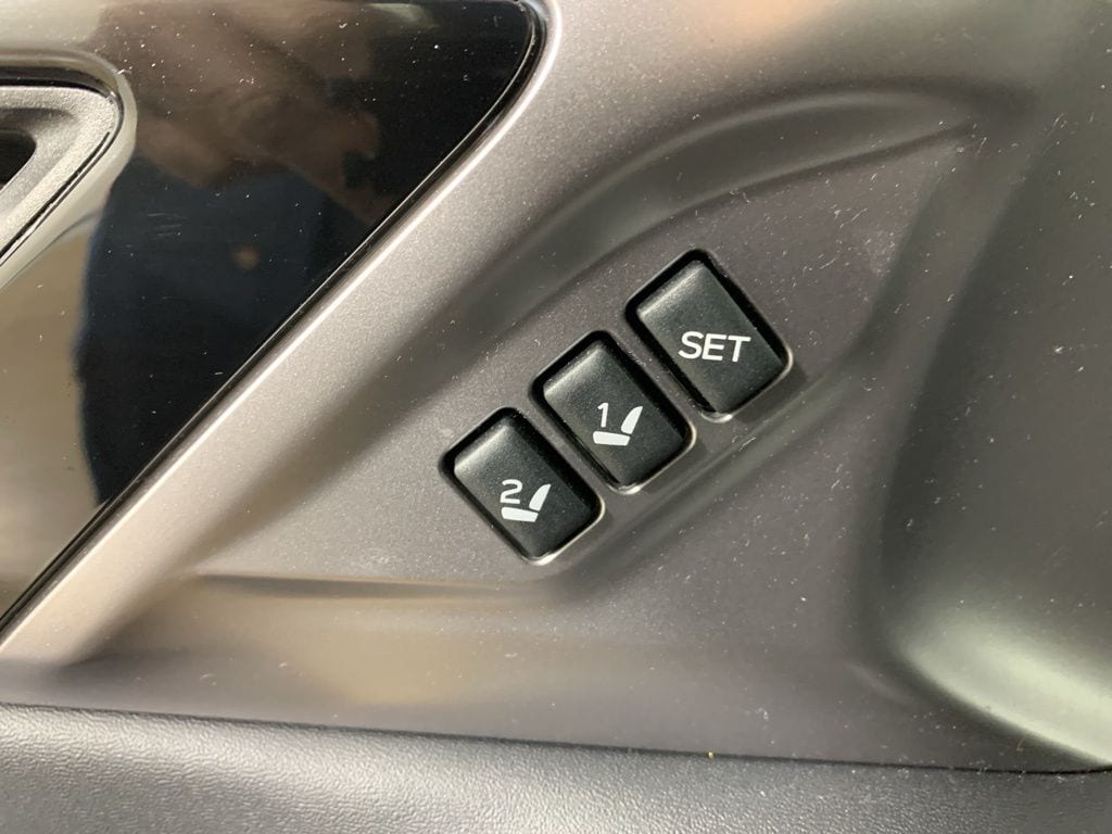 2022 Subaru Outback Limited - Photo 17