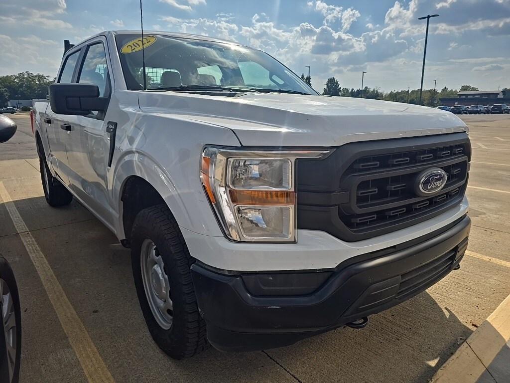 2022 Ford F-150 XL photo 3