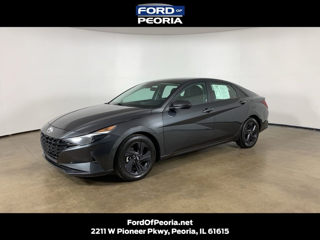 Used 2023 Hyundai Elantra SEL Sedan