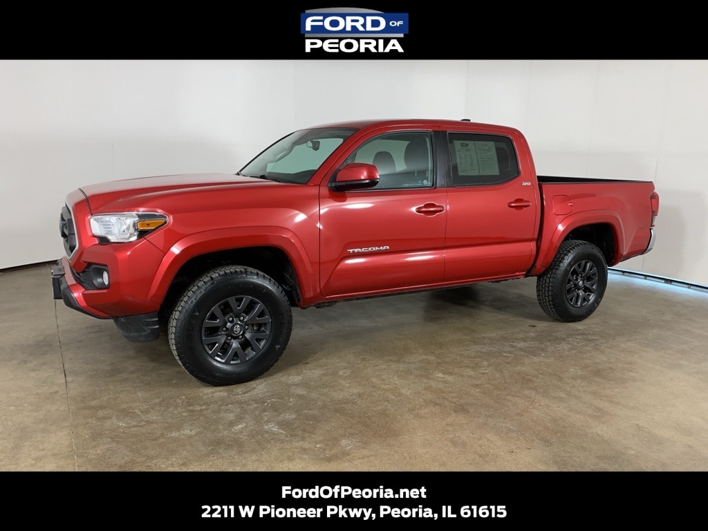 2023 Toyota Tacoma SR5's photo