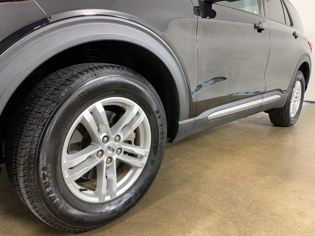 2022 Ford Explorer XLT photo 2