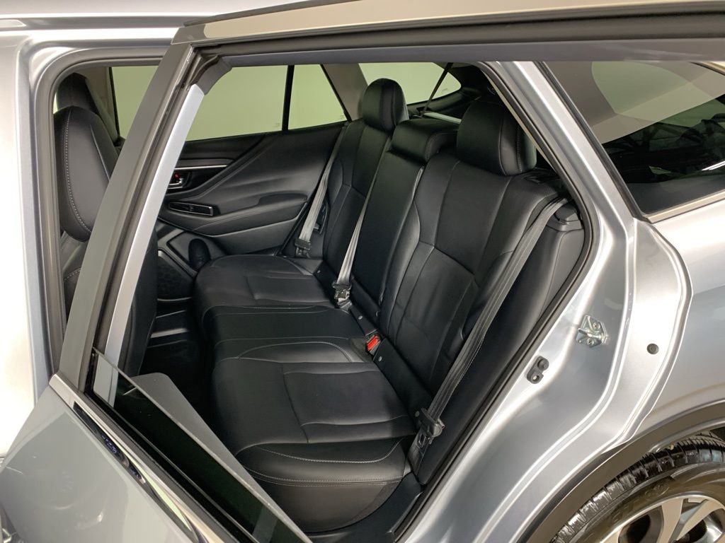 2022 Subaru Outback Limited - Photo 30