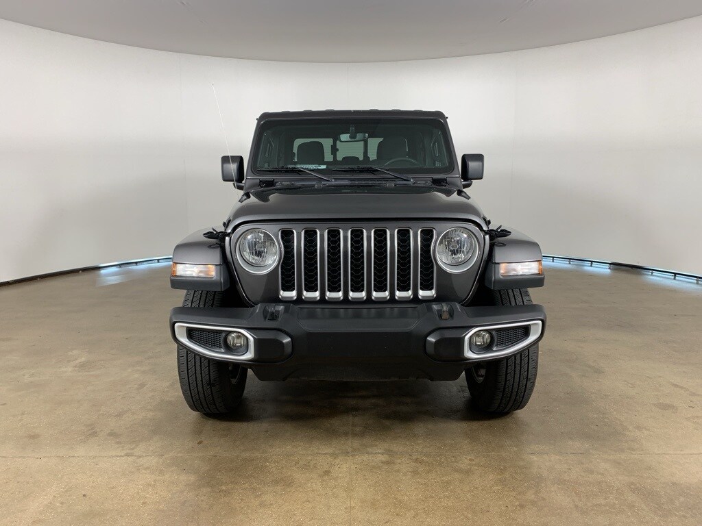 2023 Jeep Gladiator Overland photo 3