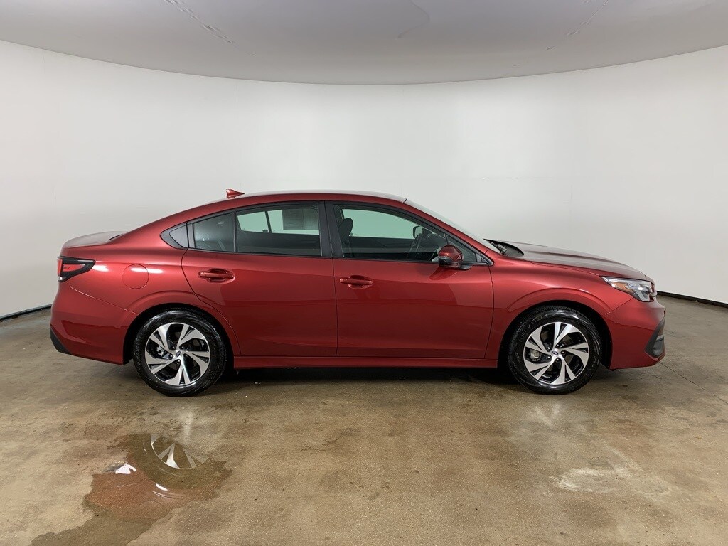 2025 Subaru Legacy Premium photo 4