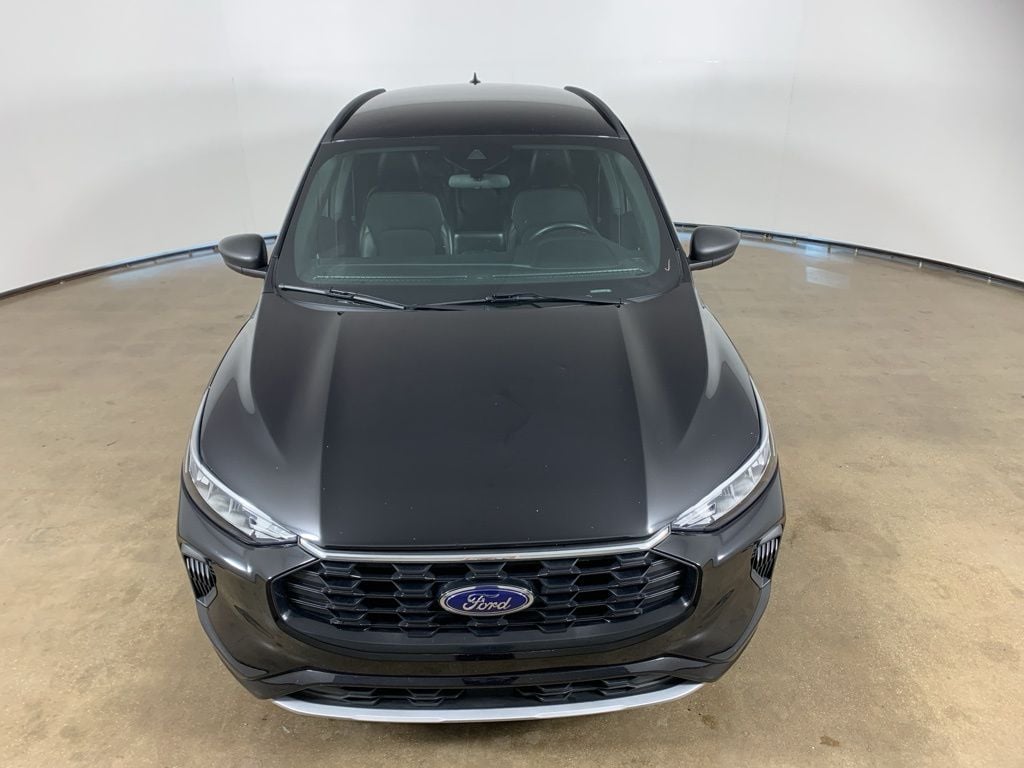 Used 2023 Ford Escape Hybrid ST-Line SUV