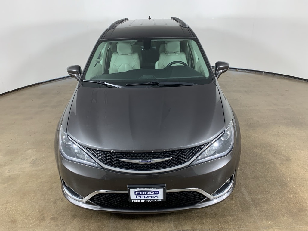 Used 2017 Chrysler Pacifica Touring L Plus Minivan/Van