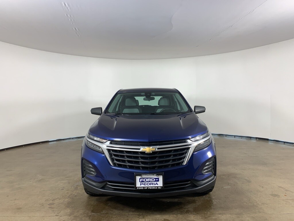 2022 Chevrolet Equinox LS photo 3