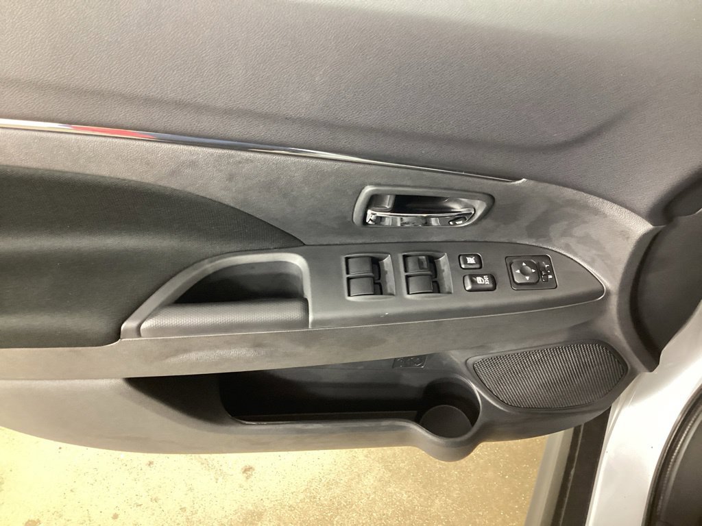 2026 Mitsubishi Outlander Sport ES - Photo 11