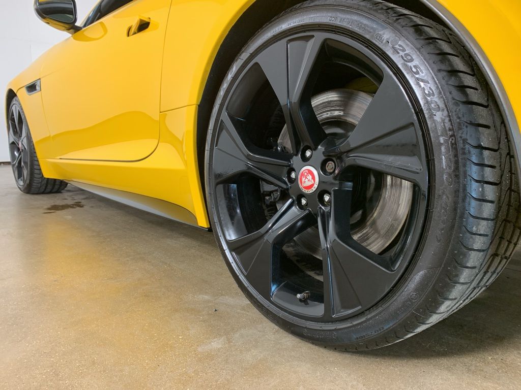 2021 Jaguar F-TYPE R-Dynamic - Photo 16