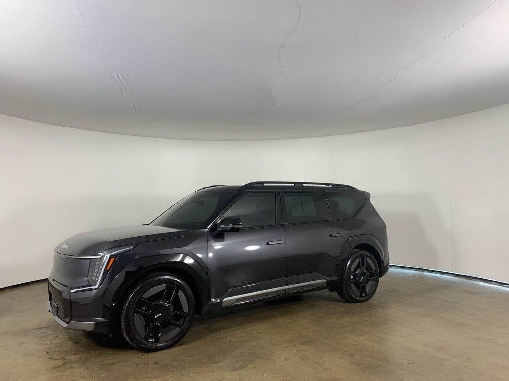 Used 2024 Kia Ev9 GT-Line with VIN KNDAEFS52R6022092 for sale in Peoria, IL