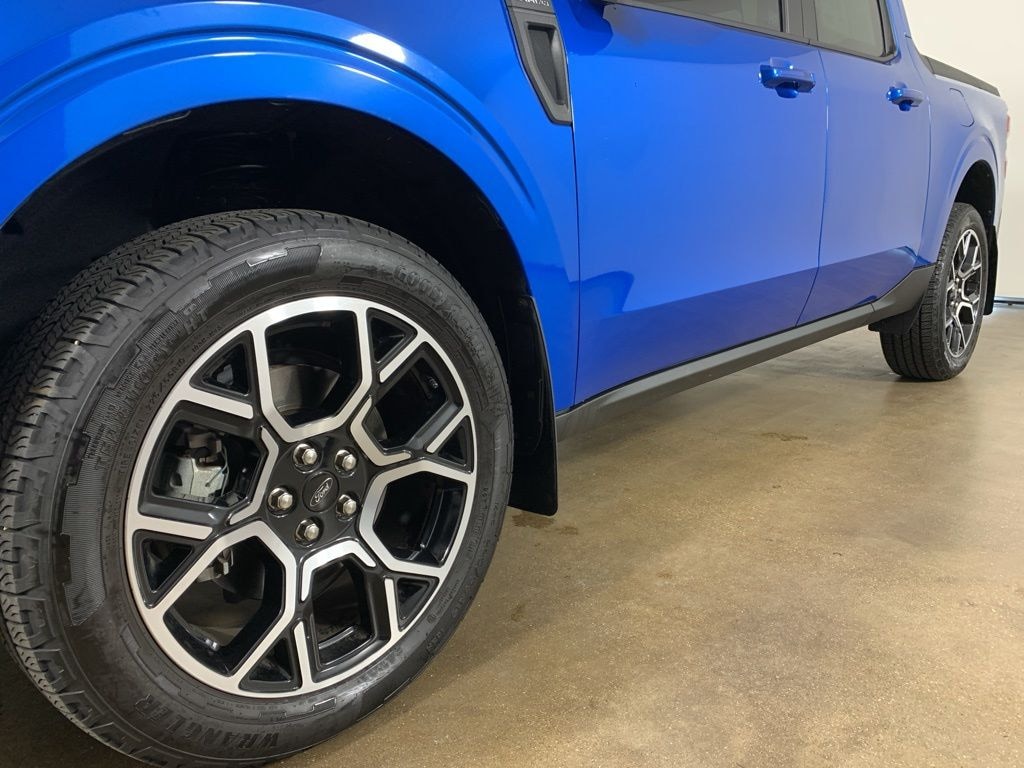 Used 2025 Ford Maverick Lariat Truck