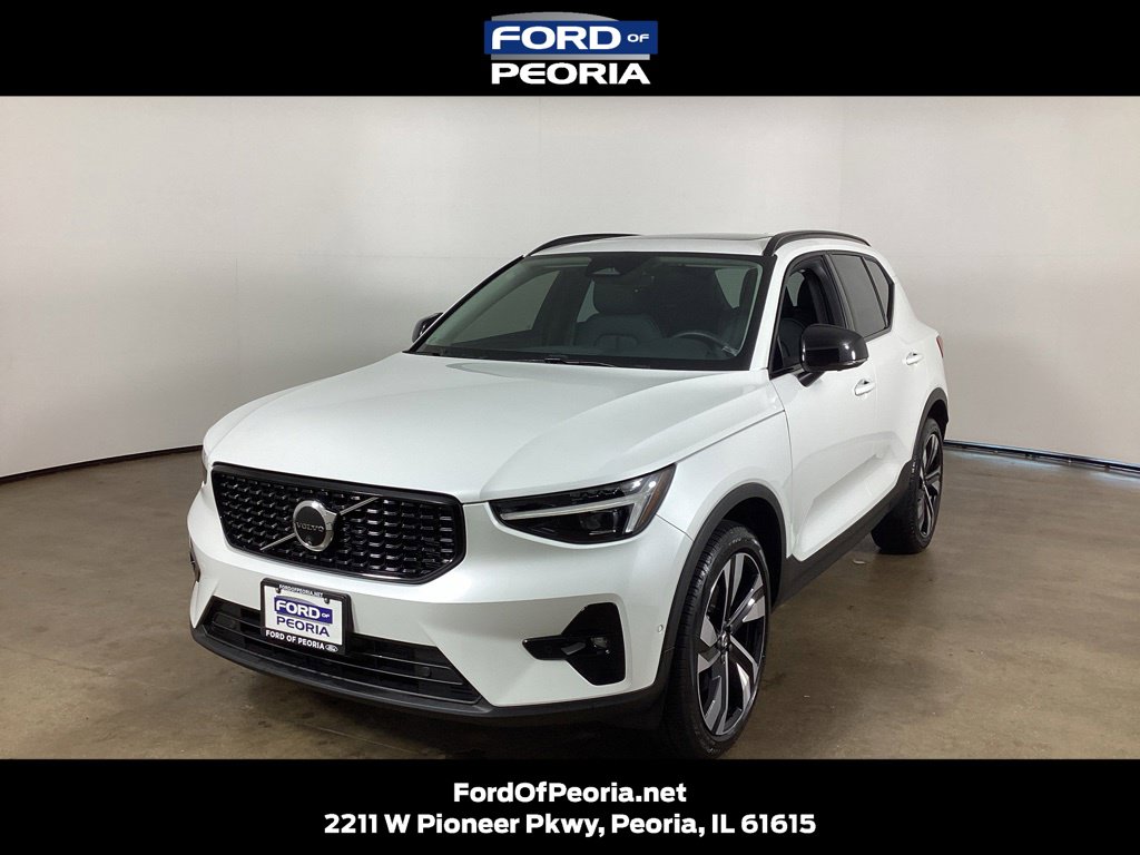 2024 Volvo XC40