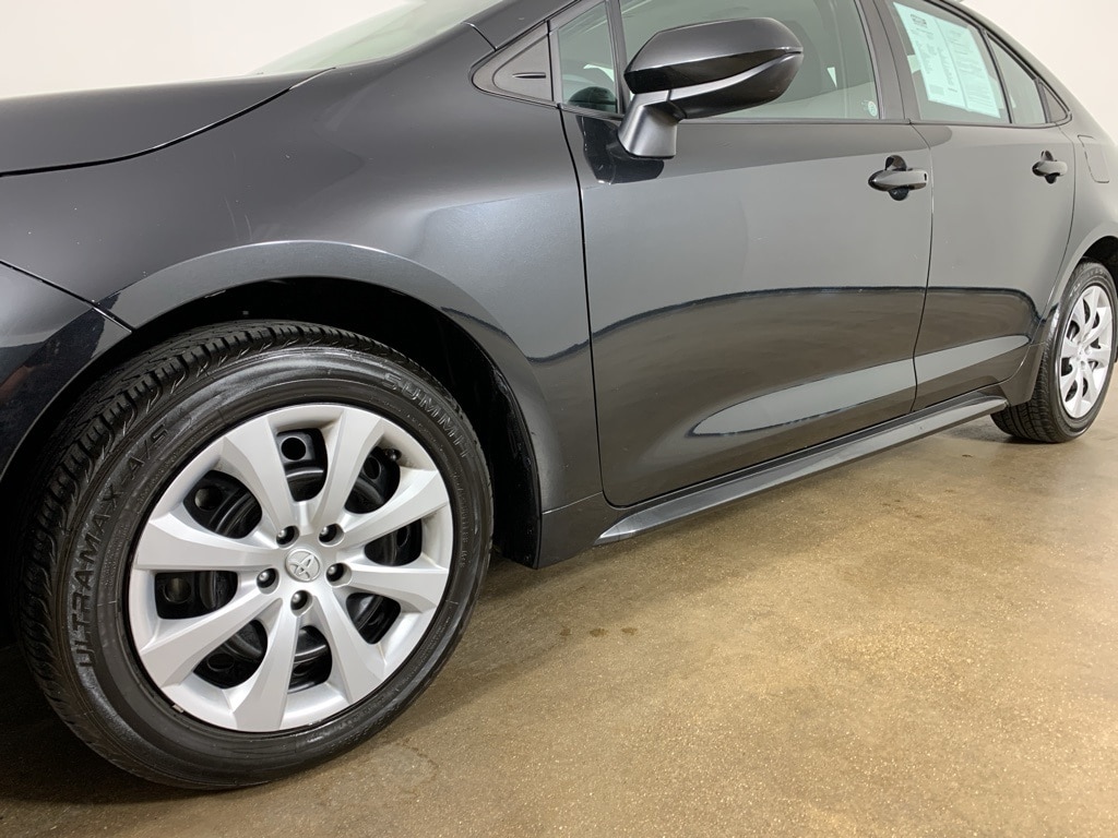 Used 2022 Toyota Corolla LE Sedan