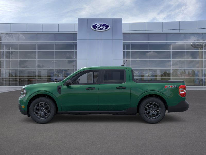 2025 Ford Maverick XLT photo 2