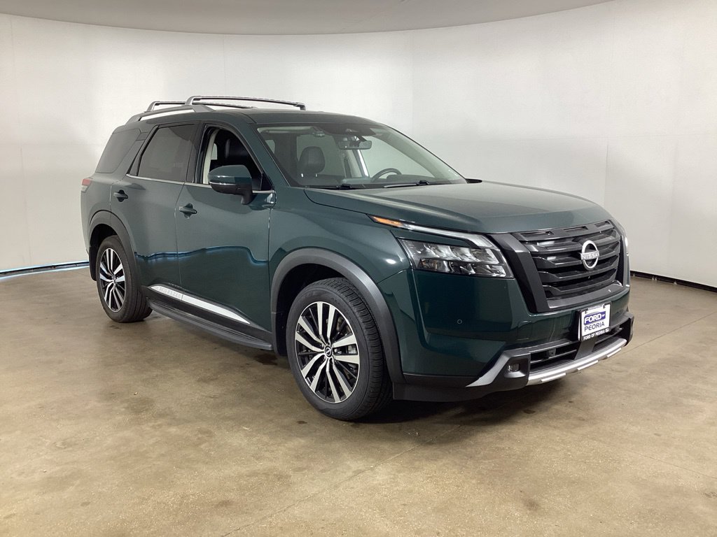 Used 2025 Nissan Pathfinder Platinum SUV
